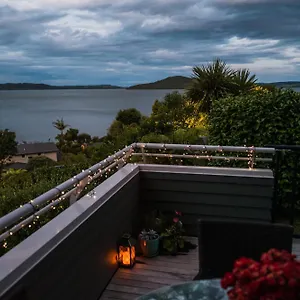 Holiday home Serenity Lakeview Retreat, Rotorua