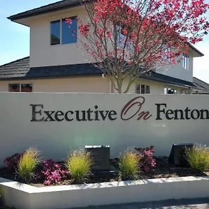 4* Motel Executive On Fenton